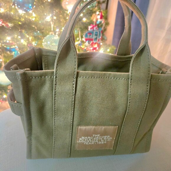 Marc Jacobs Tote Bag - Picture 3 of 7